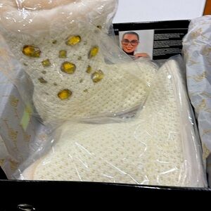 Joan Boyce Fashion Knit Boot Size Medium 7-8